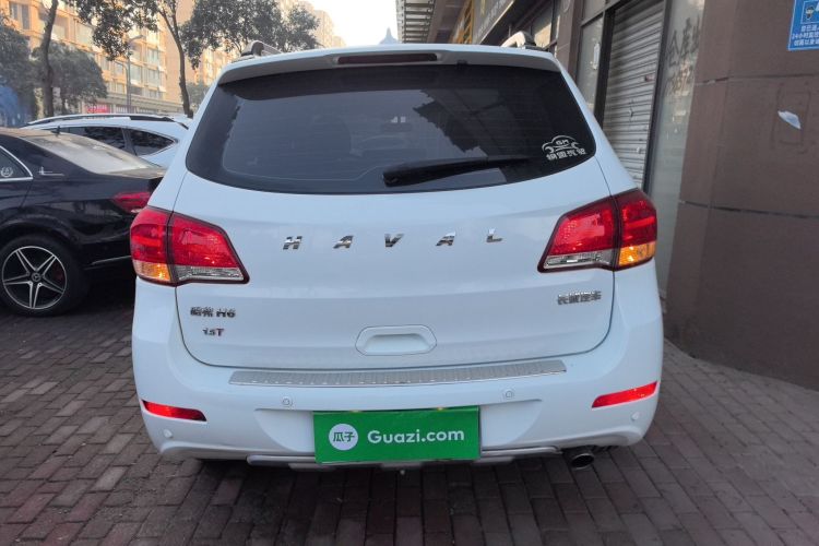 哈弗H6 2015款 升级版 1.5T 手动两驱精英型车身外观6