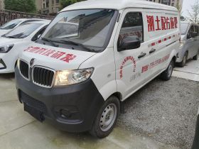 金杯 小海狮X30 2023款 1.5L 超享型厢货2/5座无空调版SWC15M