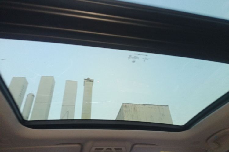 宝马2系旅行车 2016款 218i 时尚型中控内饰22