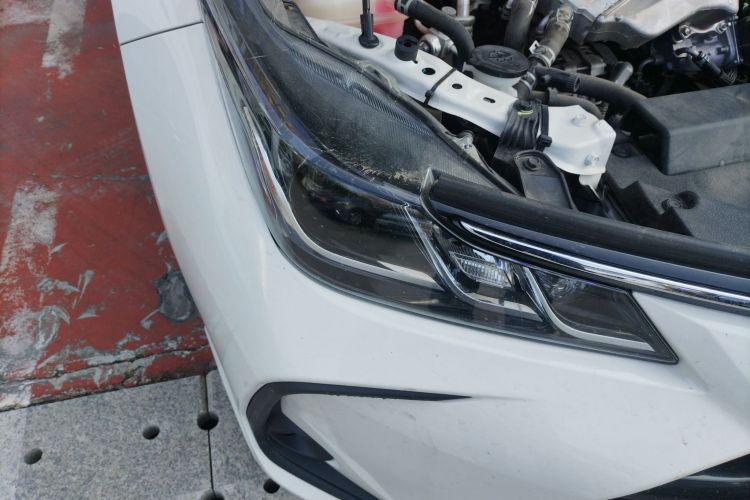 丰田 卡罗拉 2021款 1.2T S-CVT 精英版车身外观8