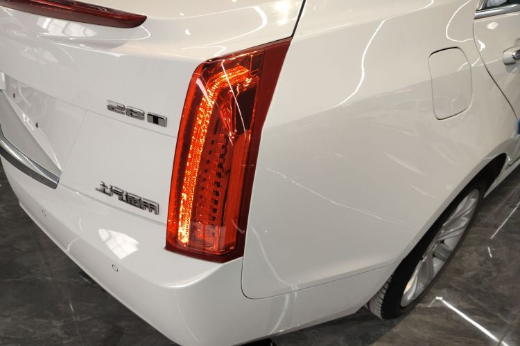 凯迪拉克ATS-L 2017款 28T 时尚型车身外观9