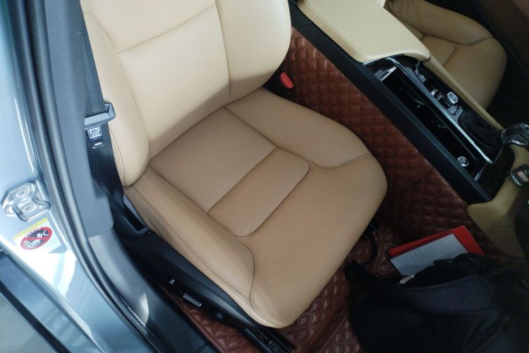 沃尔沃S90 2017款 T5 智远版局部细节41