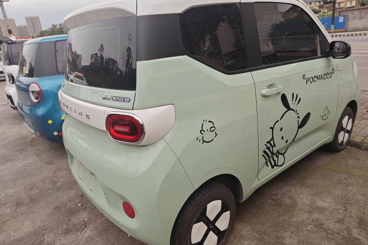 五菱汽车 宏光MINIEV 2024款 第三代 215km 进阶版车身外观6005