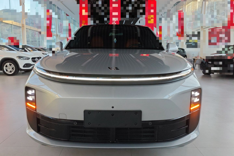 理想汽车 理想L6 2024款 Pro车身外观2