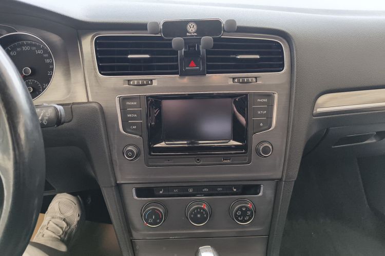 大众 高尔夫 2016款 230TSI 自动豪华型中控内饰16