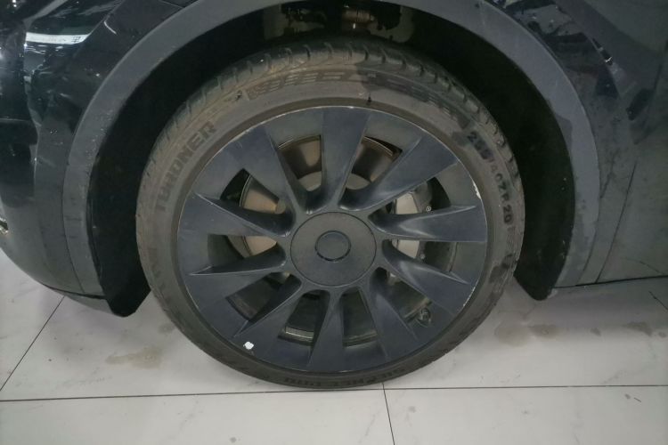 特斯拉 Model Y 2021款 标准续航后驱版车身外观6007