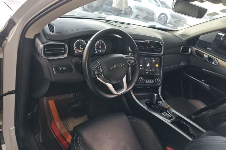 领克01 2019款 2.0T 两驱型Pro版 国VI中控内饰12