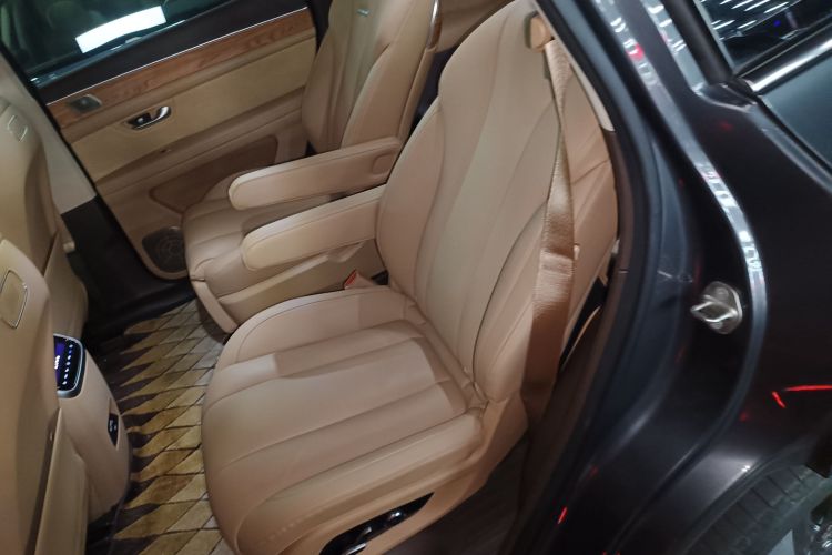 鸿蒙智行 问界M7 2024款 1.5T 后驱Plus版 6座中控内饰21