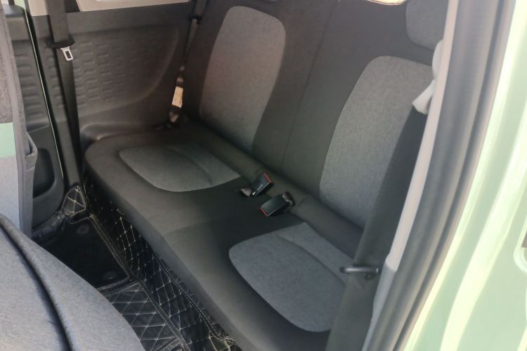 五菱汽车 宏光MINIEV 2021款 马卡龙时尚款 磷酸铁锂中控内饰21