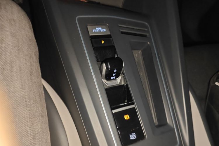 大众 高尔夫 2021款 280TSI DSG Pro中控内饰18