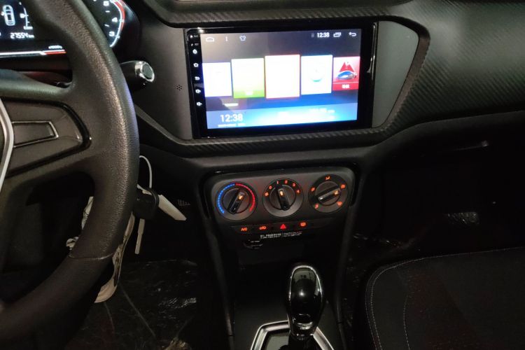 奇瑞 瑞虎3X 2018款 1.5L 自动舒适版中控内饰16