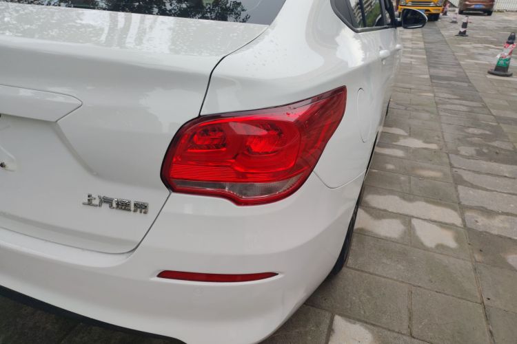 雪佛兰 科沃兹 2016款 1.5L 自动欣悦版车身外观9