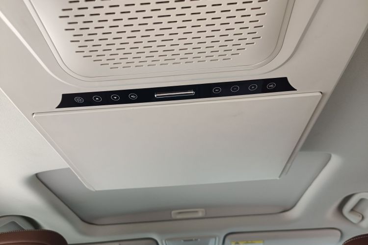 本田 艾力绅 2019款 2.0L 混动至尊版局部细节22