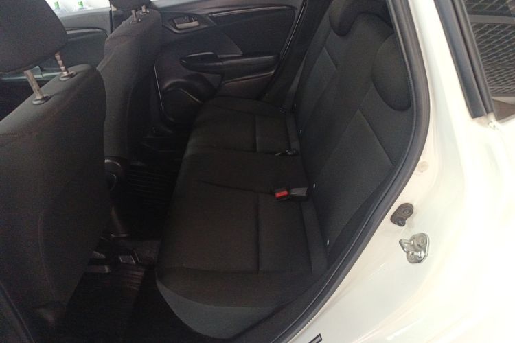 本田 飞度 2018款 1.5L 手动舒适版中控内饰21