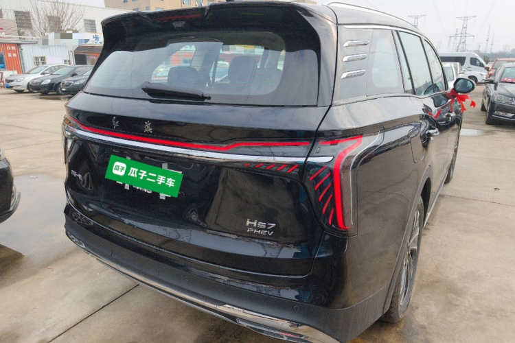 红旗HS7 PHEV 2024款 2.0T PHEV 两驱旗享版 6座车身外观7