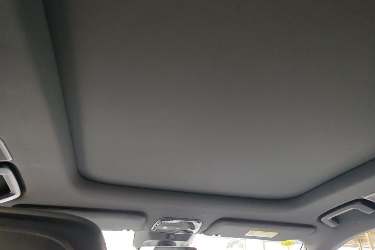 领克08 EM-P 2025款 220km 四驱性能Halo局部细节22