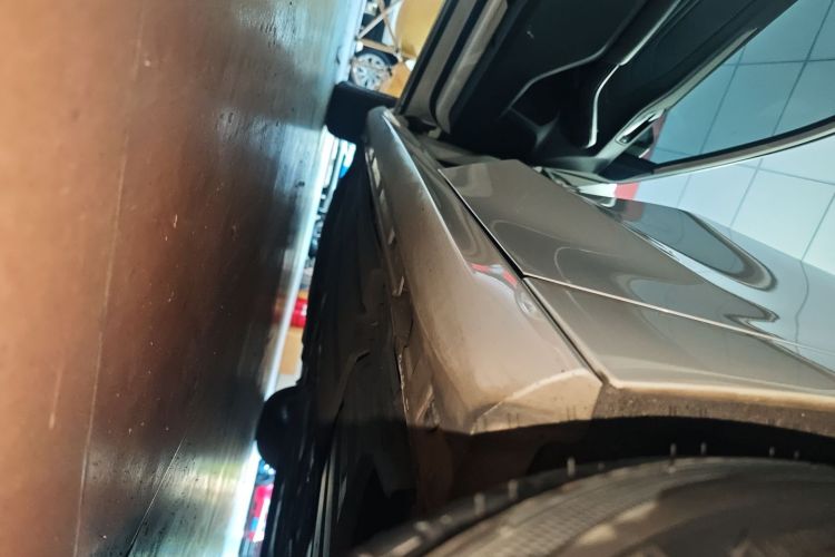 福特 福克斯 2020款 三厢 EcoBoost 180 自动锋潮型局部细节9002