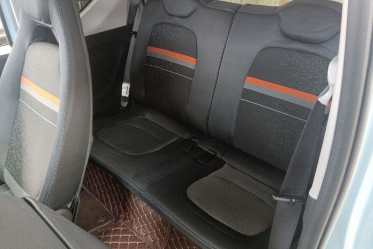 五菱汽车 宏光MINIEV 2022款 轻松款 磷酸铁锂中控内饰21