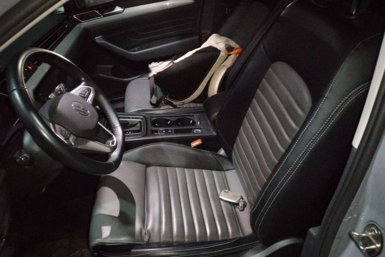 大众 蔚揽 2021款 2.0T 舒行版中控内饰19