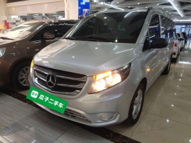 奔驰 威霆 2016款 2.0T 商务版