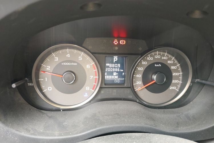 斯巴鲁 森林人 2013款 2.5i 自动豪华版中控内饰15