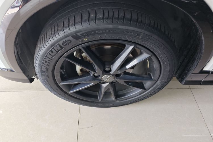 奥迪Q2L 2020款 35 TFSI 进取动感型车身外观6007