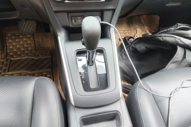 日产 轩逸 2022款 经典 1.6XE CVT舒适版中控内饰18