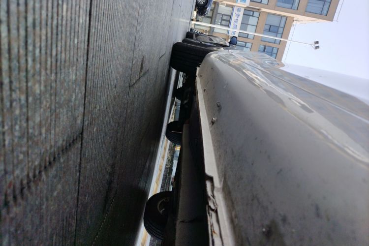 吉利汽车 帝豪 2017款 三厢百万款 1.5L 手动豪华型局部细节9001