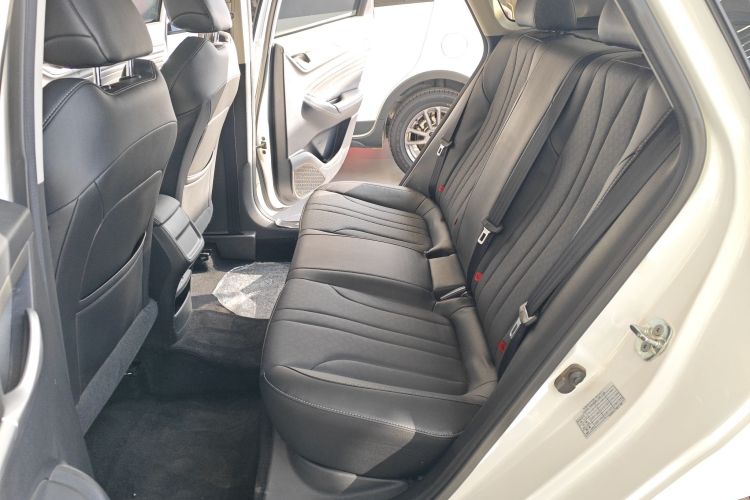 长安 逸动 2021款 PLUS 1.6L GDI 手动豪华型中控内饰21