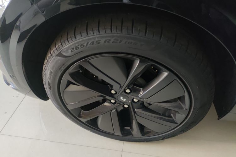 理想汽车 理想L6 2024款 Pro车身外观6007