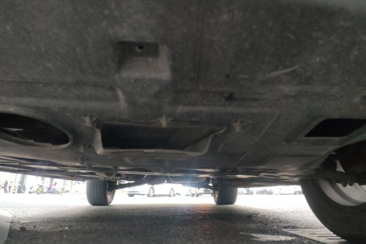 东南DX7 2015款 1.5T 自动豪华型局部细节9008