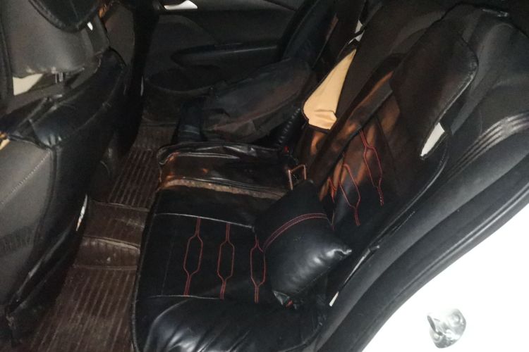 雪佛兰 科沃兹 2018款 320 自动欣享天窗版中控内饰21