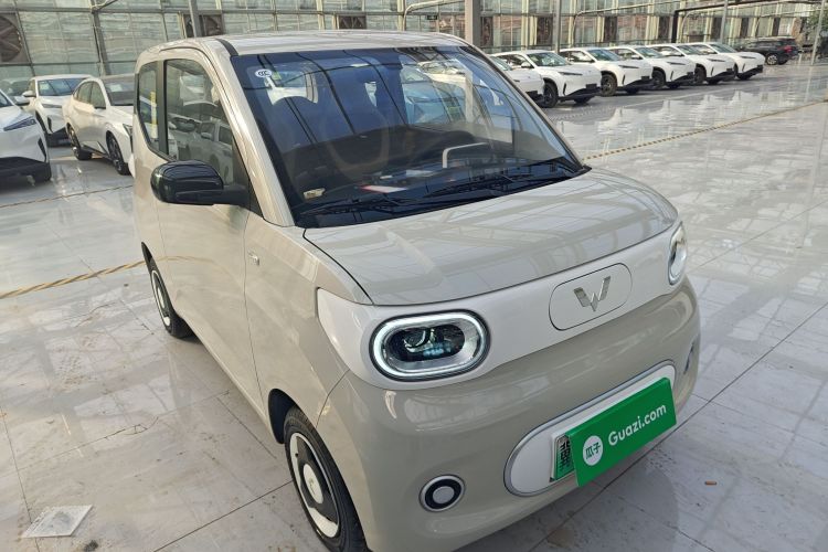 五菱汽车 宏光MINIEV 2024款 第三代 215km 青春版车身外观3