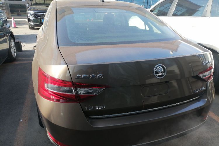 斯柯达 速派 2016款 TSI330 DSG智行版车身外观6004