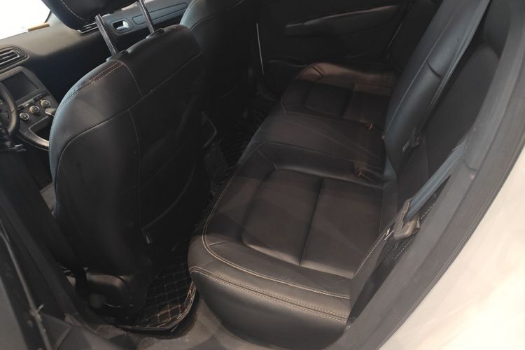 雪铁龙 C4世嘉 2018款 1.6L 自动豪华型中控内饰7004