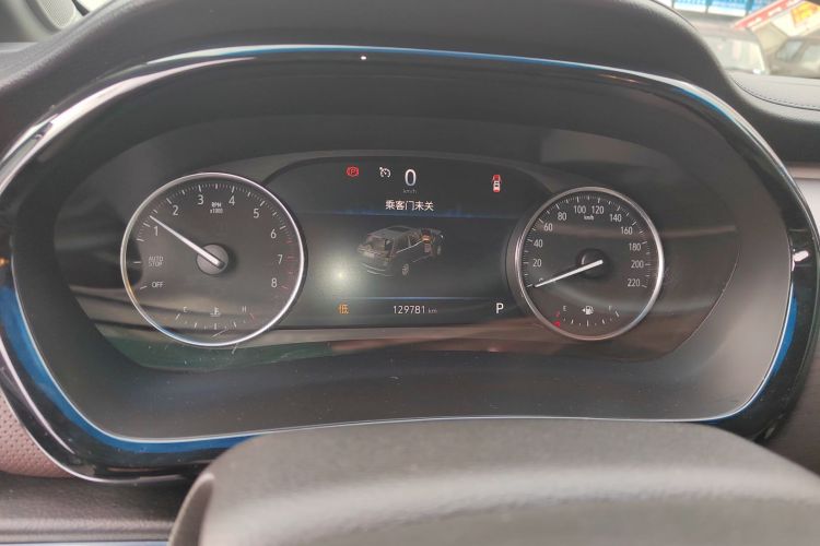 别克GL8 2022款 陆上公务舱 652T 豪华型局部细节14