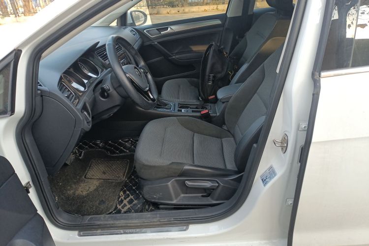 大众 高尔夫 2020款 挚爱版 280TSI DSG舒适型局部细节19