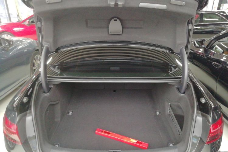 奥迪A4L 2020款 40 TFSI 豪华动感型局部细节23