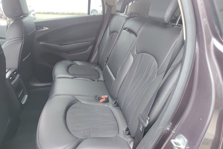 别克 昂科威 2017款 20T 两驱领先型中控内饰7004