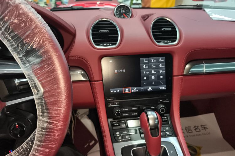 保时捷718 2022款 Cayman 2.0T中控内饰16