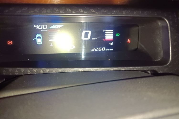 吉利汽车 远景X1 2017款 1.3L 自动乐趣版中控内饰15