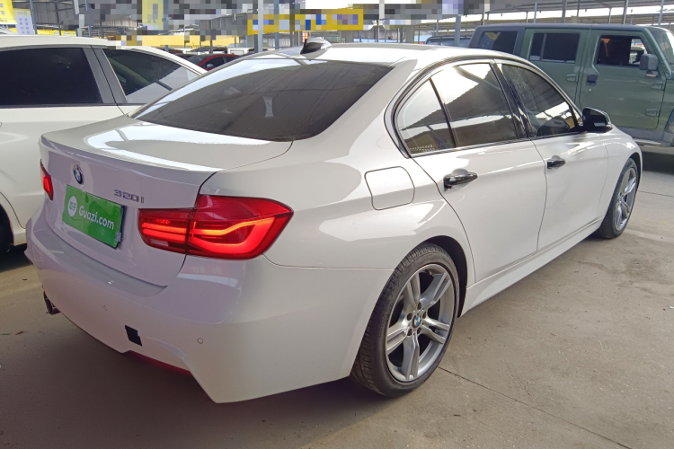 宝马3系 2019款 320i M运动套装车身外观6005