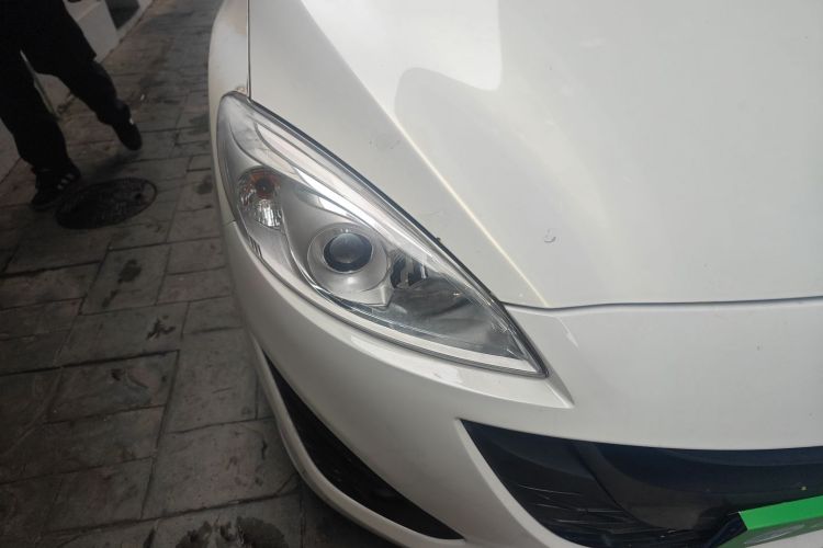 马自达5 2011款 2.0L 自动豪华型车身外观6006