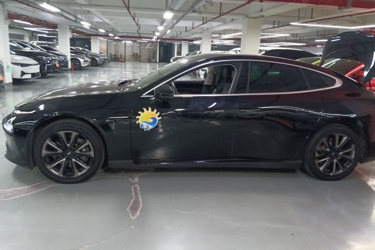 小鹏P7 2020款 670N车身外观6003