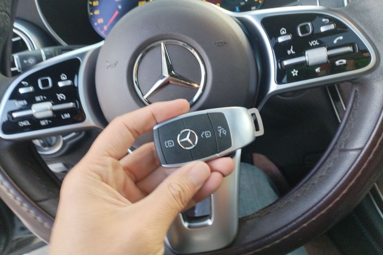 奔驰GLC 2021款 GLC 300 L 4MATIC 动感型中控内饰11