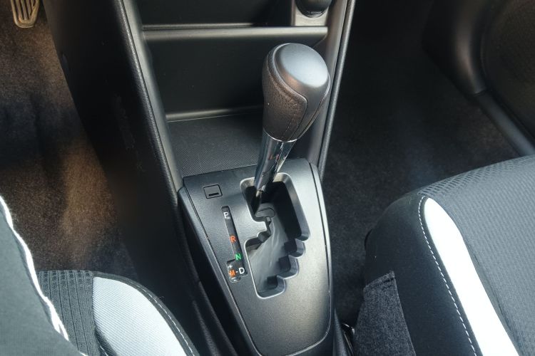 丰田 YARiS L 致炫 2021款 致炫X 1.5L CVT领先版局部细节18