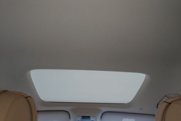 腾势D9 2024款 DM-i 980 四驱尊荣型局部细节22