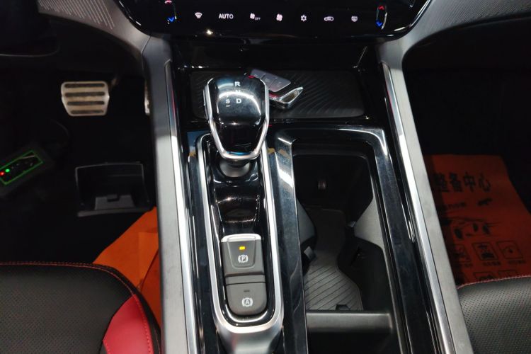 思皓X7 2021款 1.5T 尊贵型中控内饰18