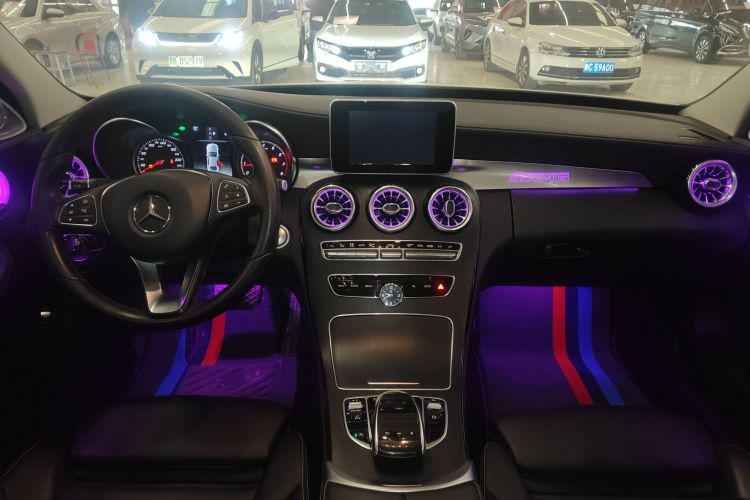 奔驰C级 2018款 C 180 L 时尚型运动版局部细节16