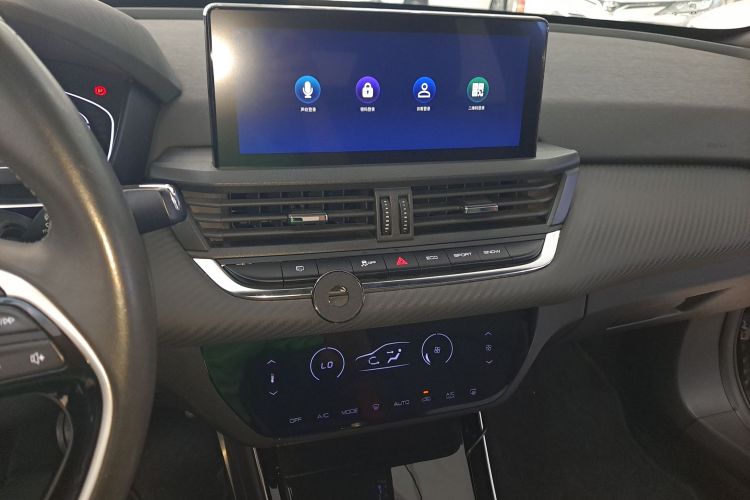 东风风神 奕炫 2020款 230T 自动炫酷曜夜骑士版中控内饰16